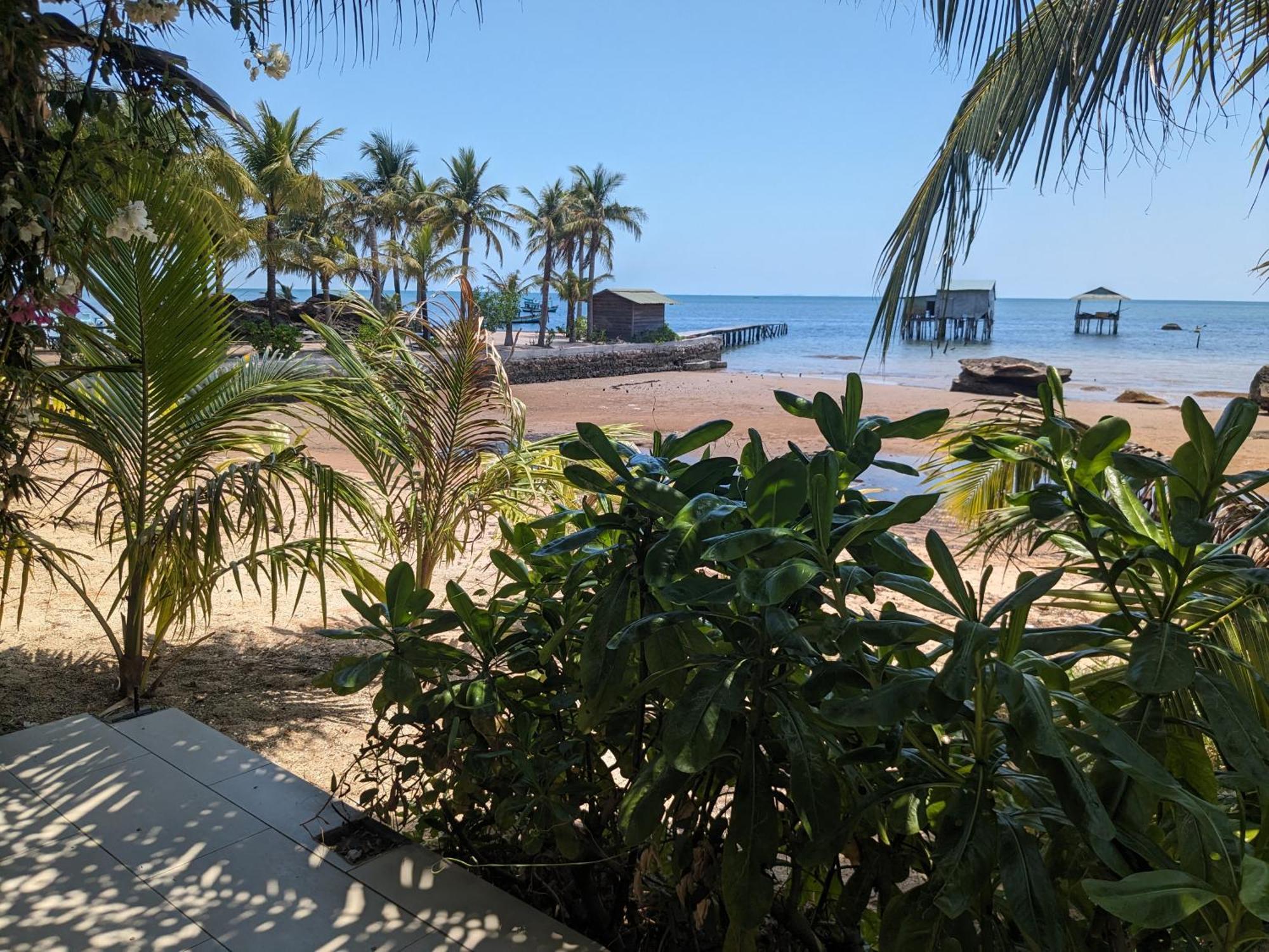 Rorys Beach Bar Phu Quoc Exterior foto