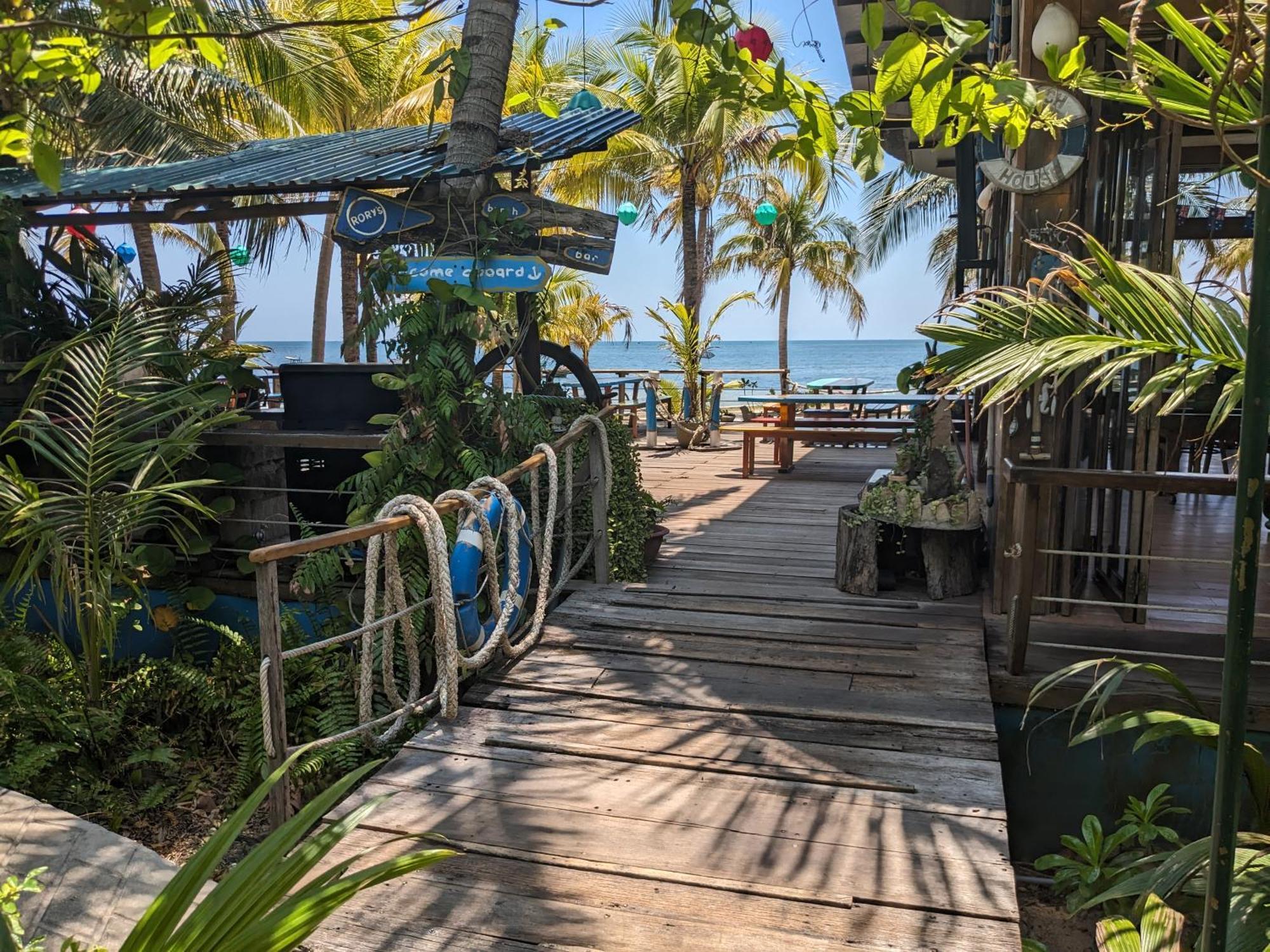 Rorys Beach Bar Phu Quoc Exterior foto